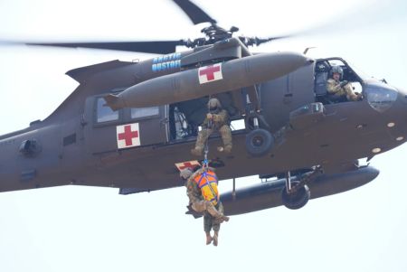 Unsur Medis TNI Lakukan Simulasi Air Medevac di Latihan Multinasional SGS 2026 ​
