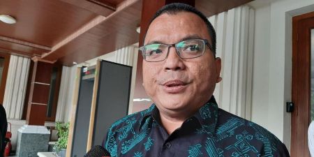 Denny Indrayana Bersiap Bawa Sengketa Ijazah Gibran ke MK, Pilih Opsi Pembatalan Calon ​
