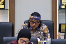 Sentil Kepala BGN Sudaryono, DPR Ingatkan Jangan Cap Guru dan Media Politis Saat Kritik MBG