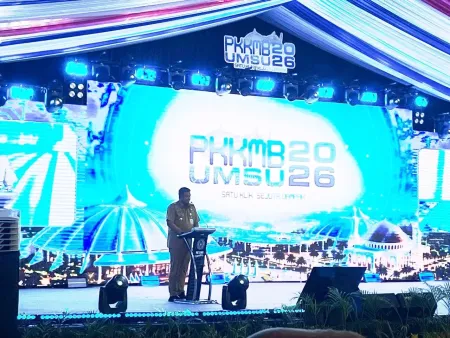 Kelakar Bobby Nasution ke Maba di UMSU: Banyak-banyak Foto Pas Kuliah, Biar Ada Bukti Ijazah