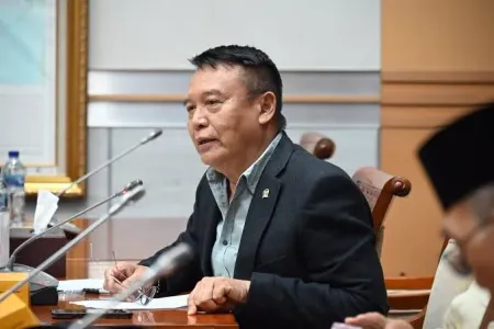 ASN Meninggal Saat Latsarmil Komcad, TB Hasanuddin Desak Evaluasi Total SOP Kemenhan