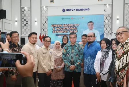 Menaker Incar Target 5,3 Juta Tenaga Kerja Hijau di 2029 ​