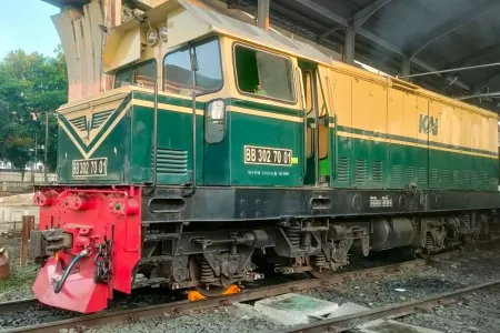 Mengenal Lokomotif Legendaris BB302, Saksi 56 Tahun Sejarah Kereta Api Sumut