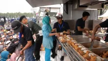 TNI Sediakan 30 Ribu Porsi Makan Gratis di Monas ​