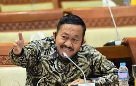 BBM Langka di Bali dan Riau, Sartono Hutomo Desak Pertamina Perkuat Distribusi