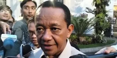 Bahlil Curiga Singapura Jual Lagi Gas Asal Indonesia ​