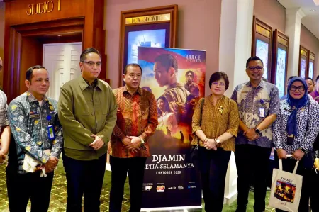 Nonton Perdana 'Jamin Setia Selamanya', Rico Waas Apresiasi Djamin Ginting
