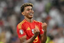 Lamine Yamal Cetak Rekor Pemain Muda Terbaik Ballon d'Or 2026 ​