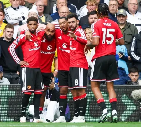 Gagal Menang di Elland Road, Manchester United Tertahan di Peringkat 13 Usai Ditahan Leeds 1-1