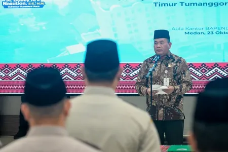 Lantik Pejabat Bapenda, Pj Sekda Sumut Ingatkan Soal Pemotongan Dana Transfer