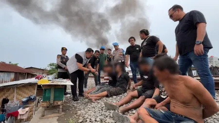 Polrestabes Medan Gerebek Sarang Narkoba Rel Tembung, Enam Orang Tersangka ​