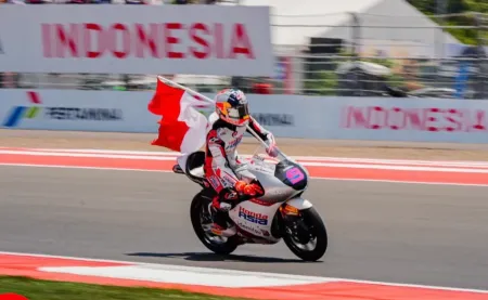 Quiles Kunci Gelar Juara Dunia Moto3 di Mandalika, Veda Ega Finis Keenam