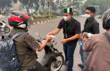 HMI MPO Palembang Bagikan 1.000 Masker dan Vitamin Gratis Kepada Masyarakat