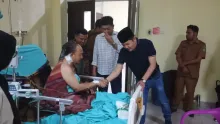 Jenguk Anggota DPRD Korban Penikaman di RSUD Panyabungan, Ketua DPRD Apresiasi Polres Madina Langsung Amankan Pelaku