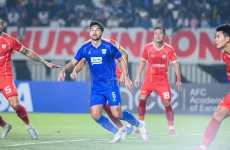 Debut Manis di ACL Two, Sandy Walsh Siap Hadapi ke Persik Kediri