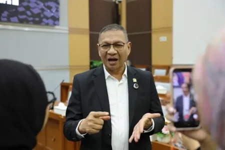 Konflik Arab Saudi dan Houthi Memanas, Muhammad Husni Minta Jemaah Haji dan Umrah Indonesia Waspada