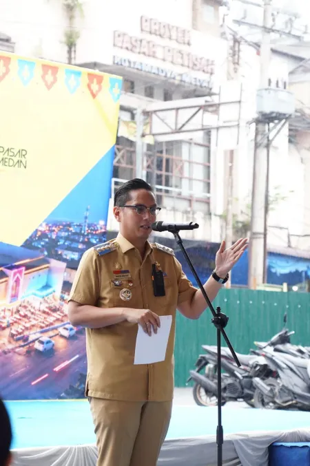 Bangkitkan Pasar Legendaris, Wali Kota Medan Groundbreaking Block Petisah Berkonsep Pasar Kreatif