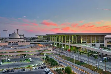 Bandara Dammam Arab Saudi Diserang, 1 Orang Tewas dan 8 Luka-luka