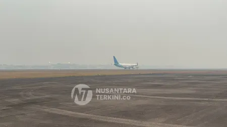 Jarak Pandang Hanya 350 Meter, Penerbangan Singapura-Palembang Batal