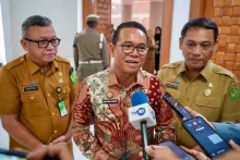 Wali Kota Medan Raih Penghargaan KI Sumut Award ​