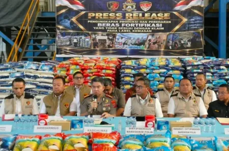 Bareskrim Bongkar Dugaan Beras Fortifikasi Oplosan di Deliserdang, 525 Ton Diproduksi dalam 6 Bulan